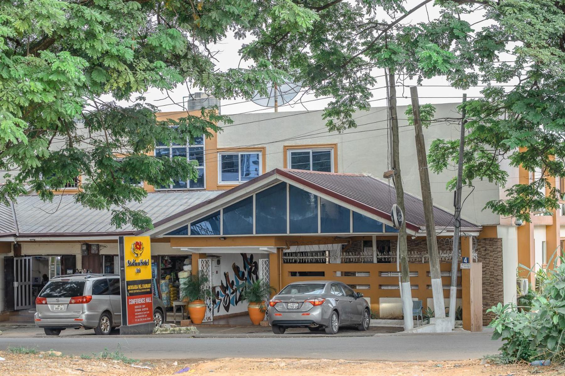Stadium Hotel 库马西 外观 照片
